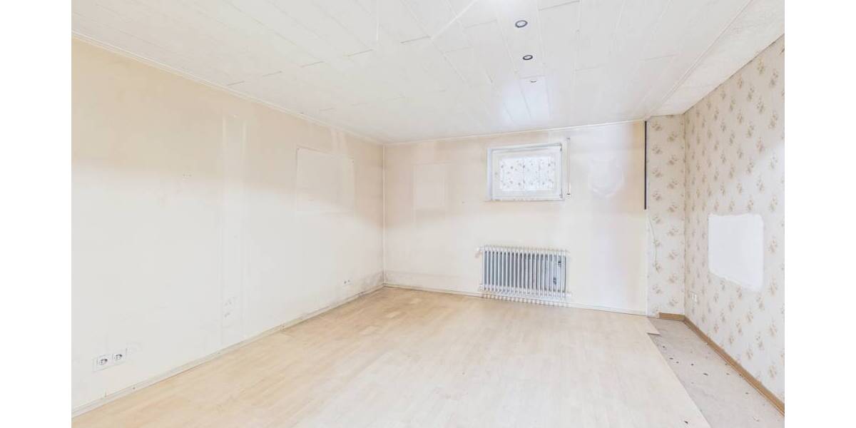 Einfamilienhaus Ottweiler / Lautenbach Lautenbach - 8 Zimmer, 174 m&sup2;, 228.000&euro; | Angebot:26514929