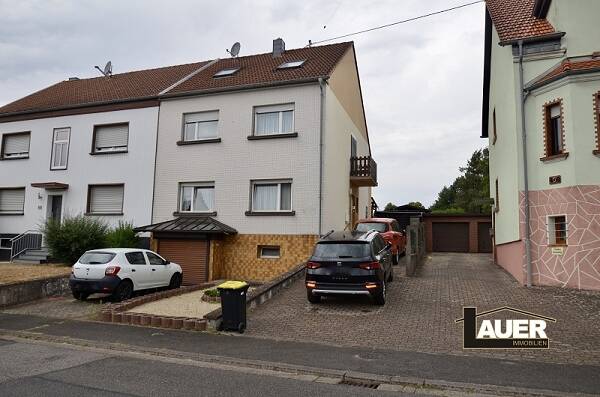 Doppelhaushälfte Völklingen Lauterbach - 8 Zimmer, 199 m&sup2;, 198.000&euro; | Angebot:25666067