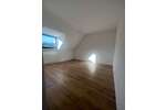Helle 3-Zimmer-Dachgeschosswohnung in St. Ingbert-Rentrisch ( Saniert) - 3- Sankt Ingbert | Angebot:27111787