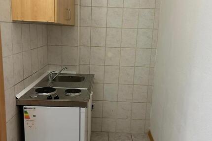 Wohnung Saarbrücken West - 1 Zimmer, 30 m&sup2;, 420&euro; | Angebot:25350675
