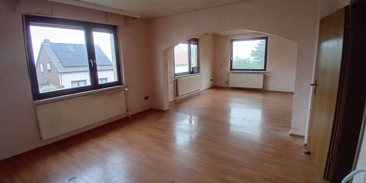 Einfamilienhaus Quierschied / Göttelborn Göttelborn - 5 Zimmer, 144 m&sup2;, 95.000&euro; | Angebot:25940452