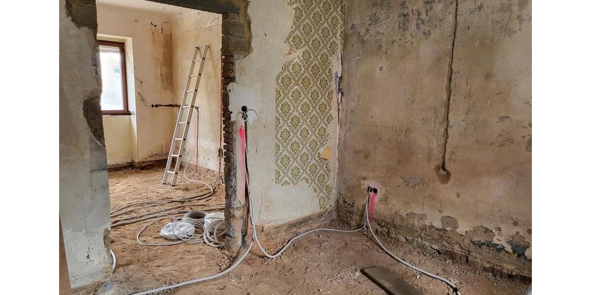 Einfamilienhaus Blieskastel - 2 Zimmer, 70 m&sup2;, 87.000&euro; | Angebot:24885803