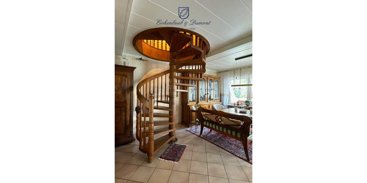 Mehrfamilienhaus, Wohnhaus Schwalbach - 8 Zimmer, 217 m&sup2;, 490.000&euro; | Angebot:25779317