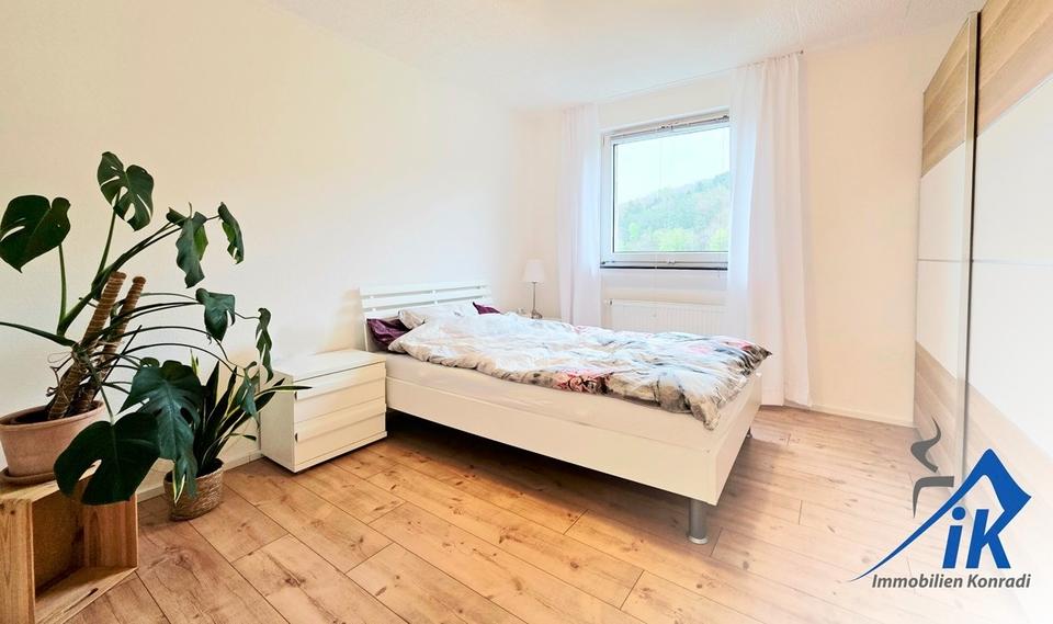 Etagenwohnung Saarbrücken Dudweiler - 4 Zimmer, 86 m&sup2;, 850&euro; | Angebot:24858533