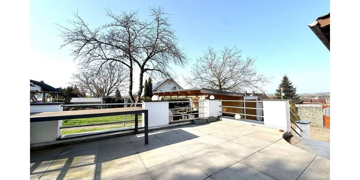 Freistehendes EFH mit großem Garten, Terrasse & Erweiterungspotenzial - saniert, neue Heizung (2023) - Einfamilienhaus Lebach | Angebot:25703541