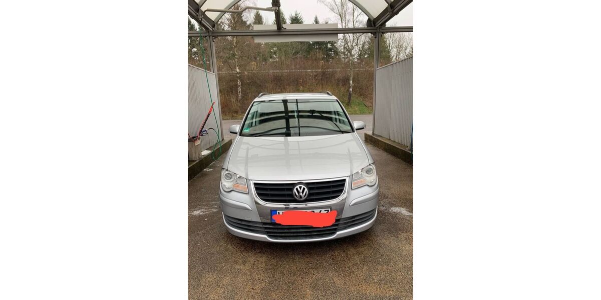 VW Touran 185.000 km 3.450 &euro; Sankt Wendel 66606