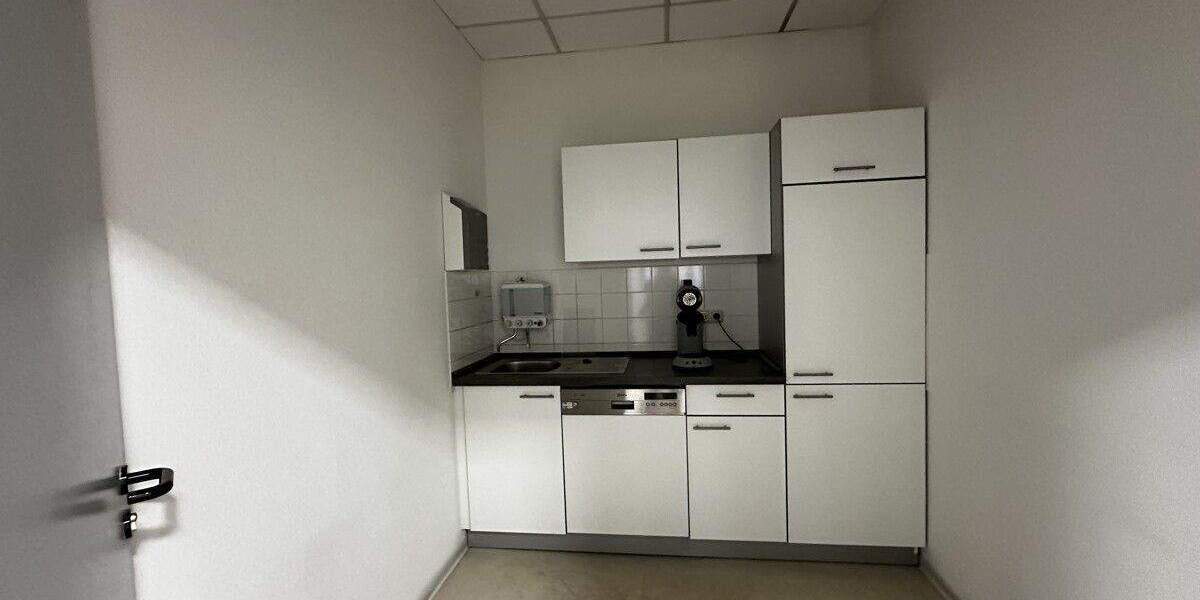 Gewerbeobjekt Saarbrücken St Johann - 1 Zimmer, 410 m&sup2;, 3.000&euro; | Angebot:25736179