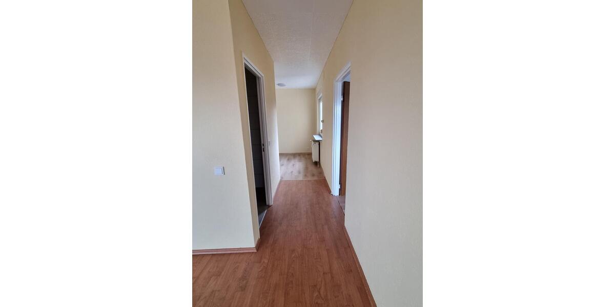 Etagenwohnung Neunkirchen - 2 Zimmer, 67 m&sup2;, 550&euro; | Angebot:25942077