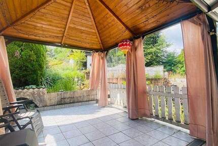 Haus Püttlingen / Köllerbach Köllerbach - 9 Zimmer, 200 m&sup2;, 240.000&euro; | Angebot:25769639