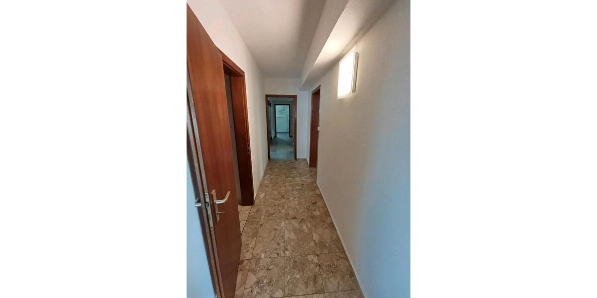 Erdgeschoßwohnung Überherrn - 4 Zimmer, 100 m&sup2;, 750&euro; | Angebot:25420798