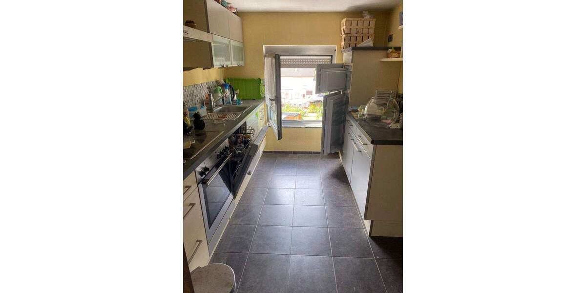 Mehrfamilienhaus, Wohnhaus Völklingen Fürstenhausen - 7 Zimmer, 150 m&sup2;, 215.000&euro; | Angebot:25771911