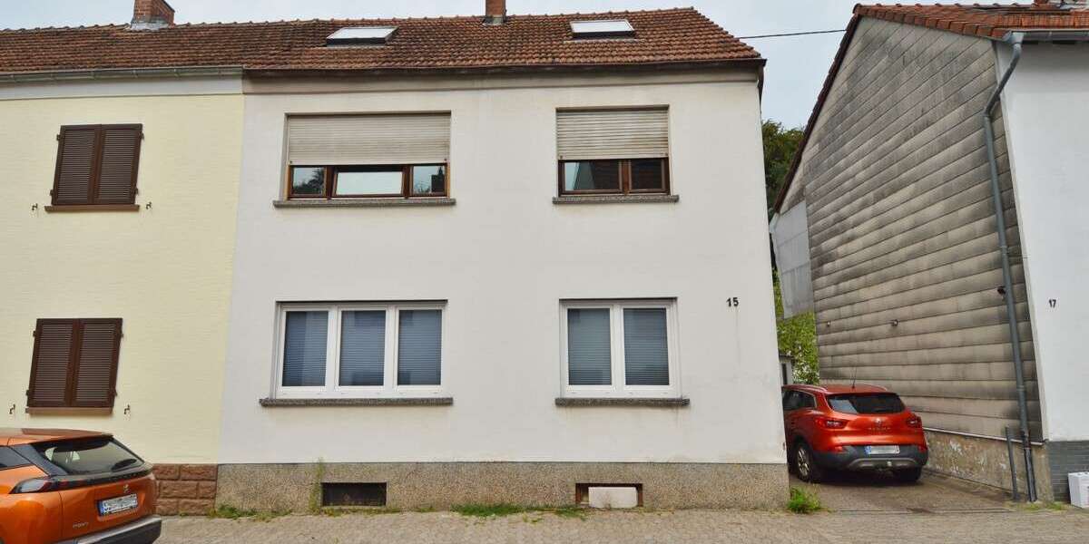 Einfamilienhaus Saarbrücken / Dudweiler Dudweiler - 6 Zimmer, 125 m&sup2;, 155.000&euro; | Angebot:27219285