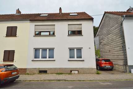 Haus Saarbrücken / Dudweiler Dudweiler - 6 Zimmer, 125 m&sup2;, 155.000&euro; | Angebot:27219285