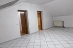 Dachgeschoßwohnung Überherrn - 4 Zimmer, 120 m&sup2;, 600&euro; | Angebot:25917920