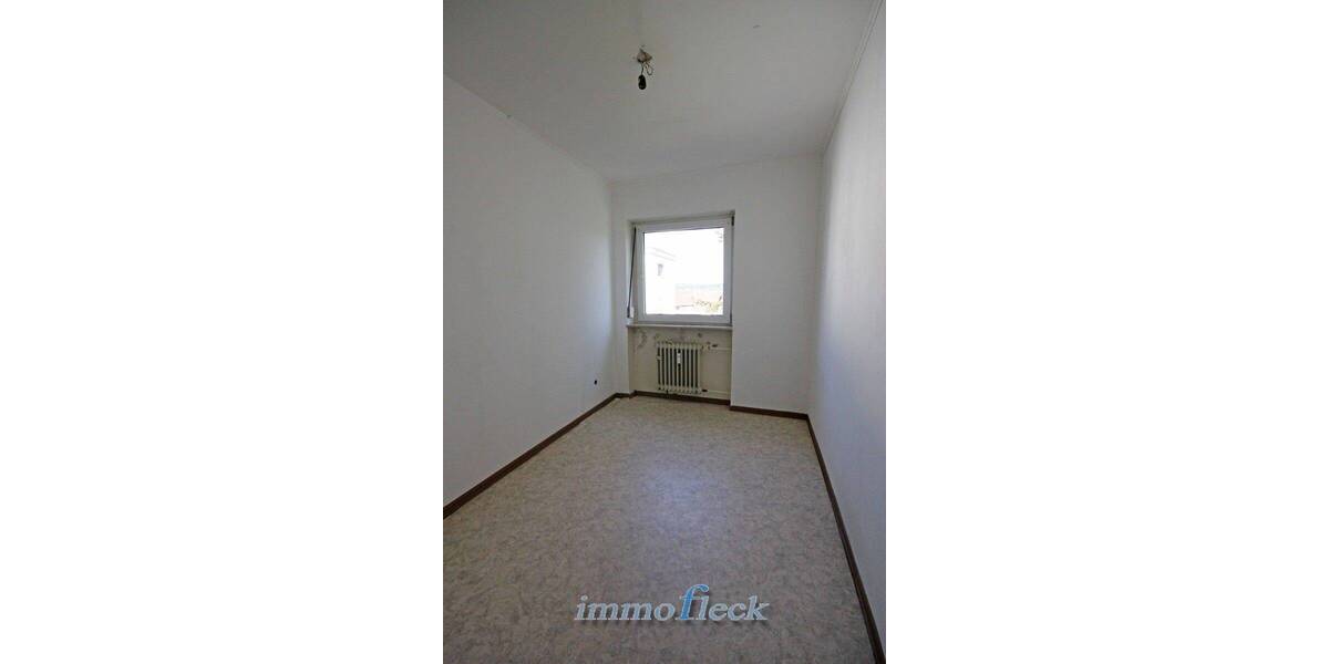 Etagenwohnung Saarbrücken Dudweiler - 4 Zimmer, 89 m&sup2;, 138.000&euro; | Angebot:26795957