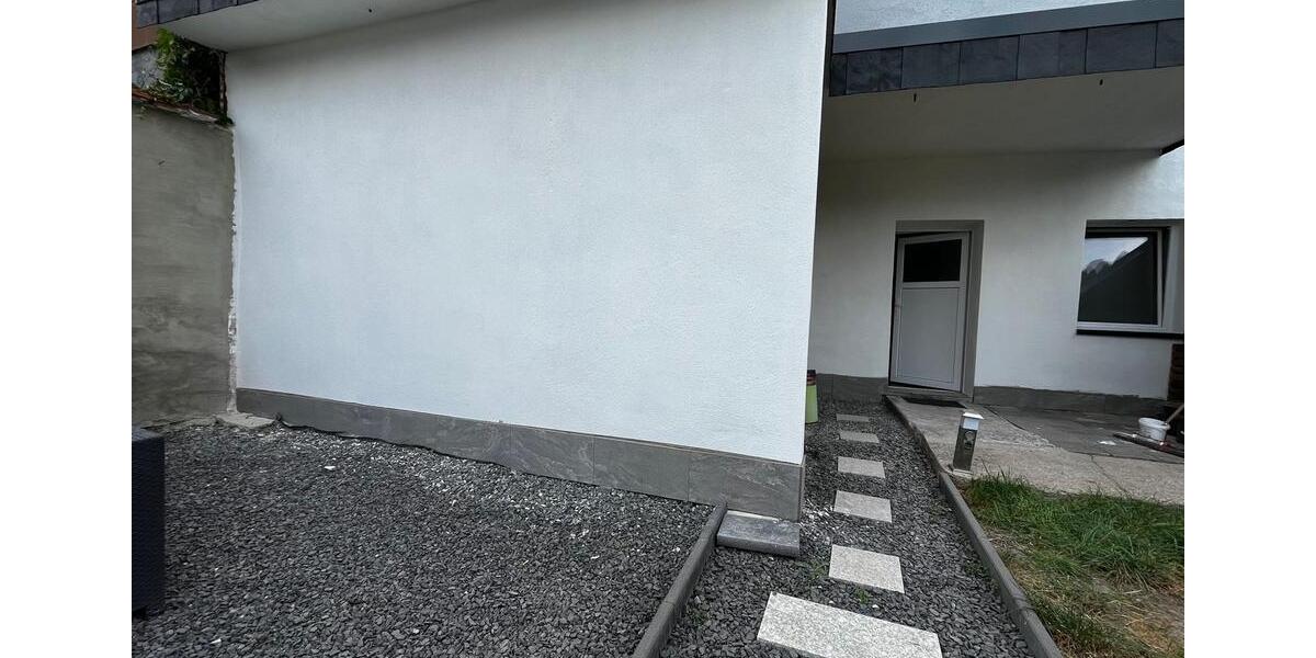 Reihenhaus Quierschied - 6 Zimmer, 140 m&sup2;, 165.000&euro; | Angebot:25253747