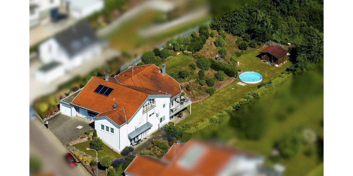 Einfamilienhaus Überherrn / Felsberg Felsberg - 8 Zimmer, 430 m&sup2;, 799.000&euro; | Angebot:25668689