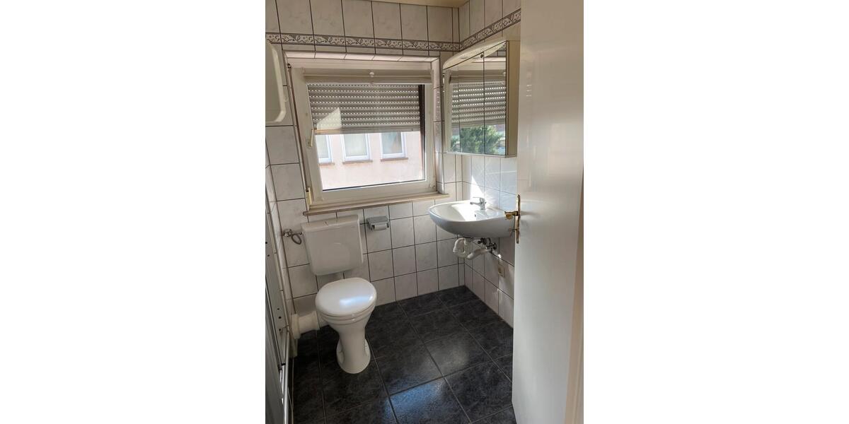 Dachgeschoßwohnung Dillingen (Saar) - 5 Zimmer, 55 m&sup2;, 500&euro; | Angebot:25895209