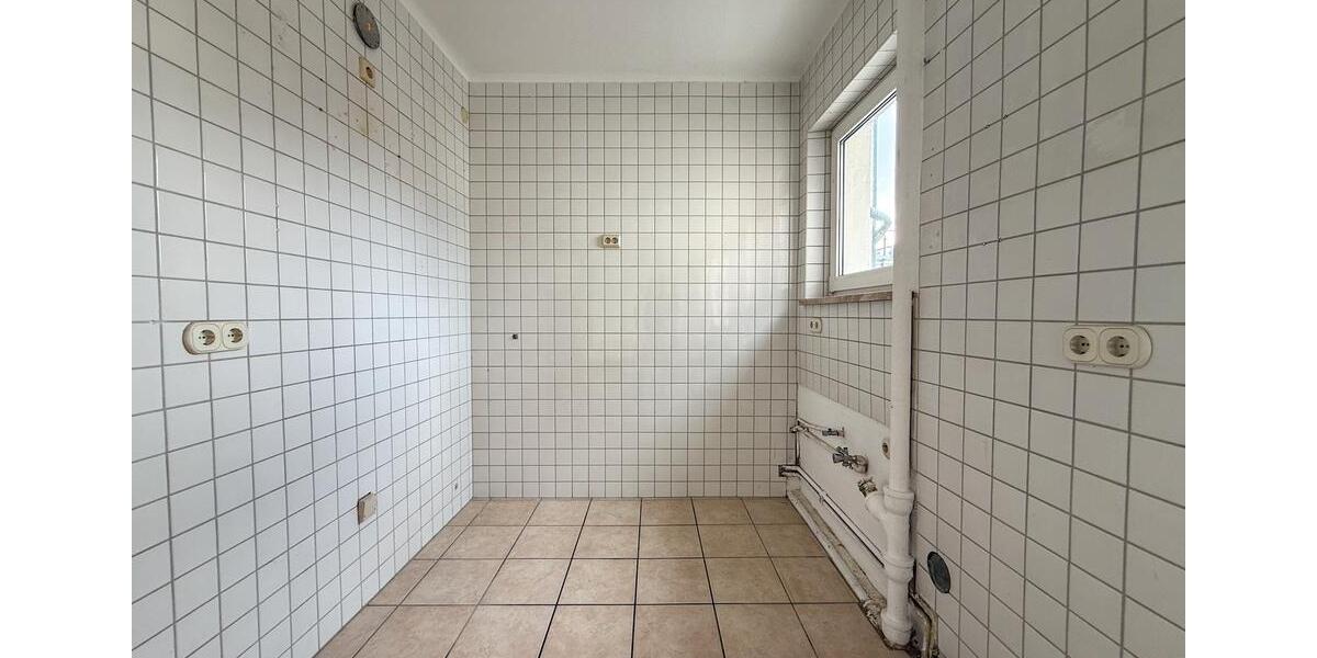 Etagenwohnung Zweibrücken - 3 Zimmer, 70 m&sup2;, 480&euro; | Angebot:25373876