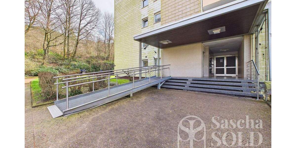 Helle 4ZKB Wohnung mit Weitblick - Südwest-Loggia und Garage - in Dudweiler - Etagenwohnung Saarbrücken Dudweiler | Angebot:25289682