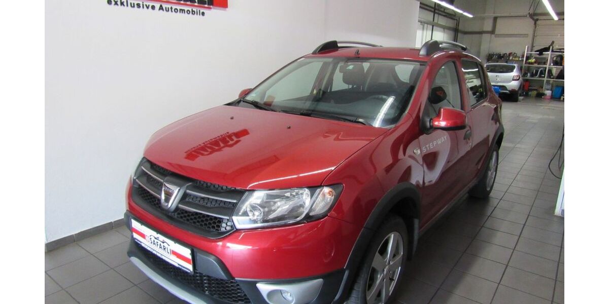 Dacia Sandero 50.000 km 7.390 &euro; Saarbrücken 66121