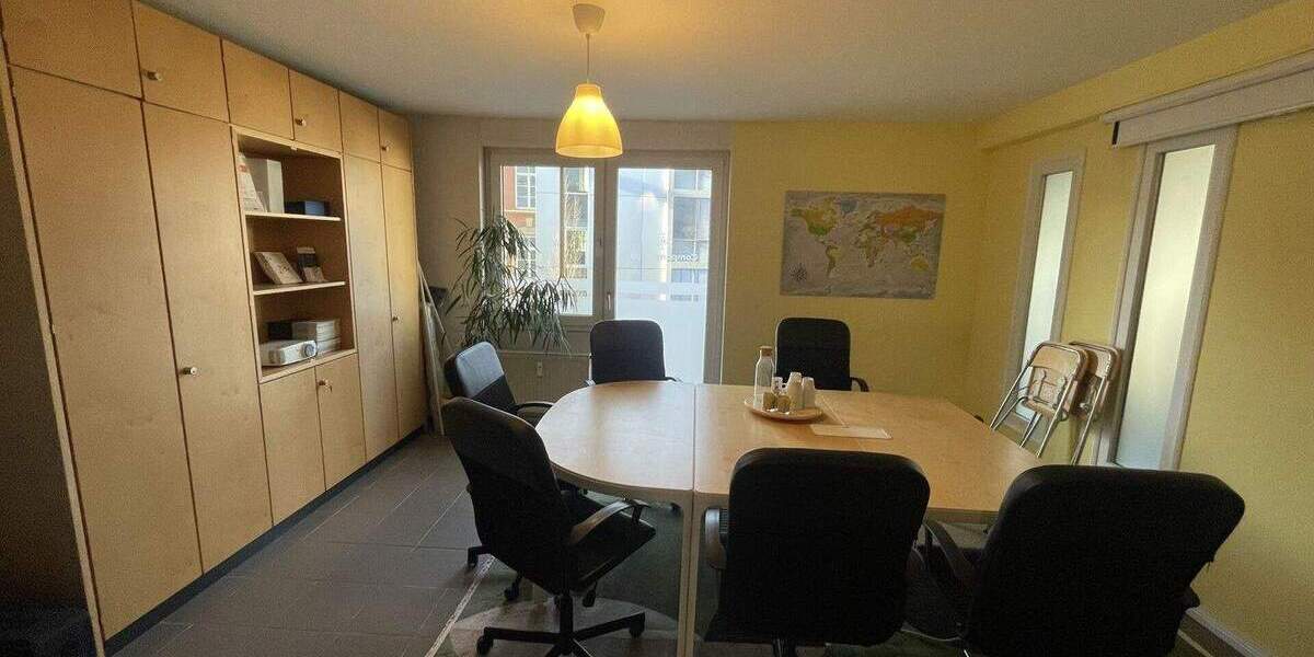 Gewerbeobjekt Saarlouis - 3 Zimmer, 110 m&sup2;, 550&euro; | Angebot:25698742