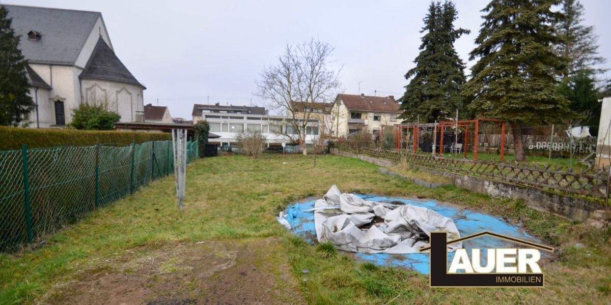 Einfamilienhaus Saarbrücken Altenkessel - 6 Zimmer, 144 m&sup2;, 245.000&euro; | Angebot:25729526