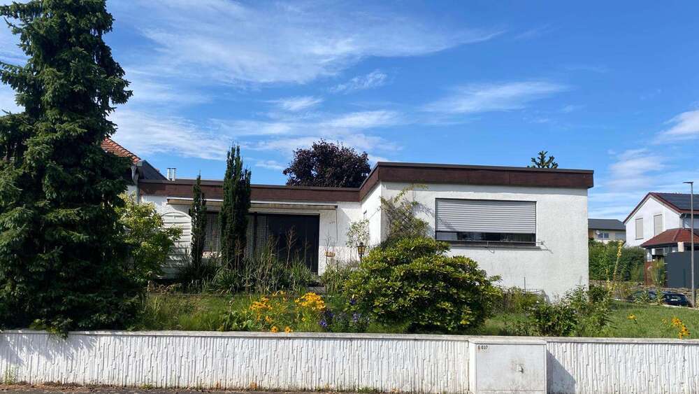 Einfamilienhaus Homburg-Beeden Beeden - 6 Zimmer, 210 m&sup2;, 399.000&euro; | Angebot:25612569