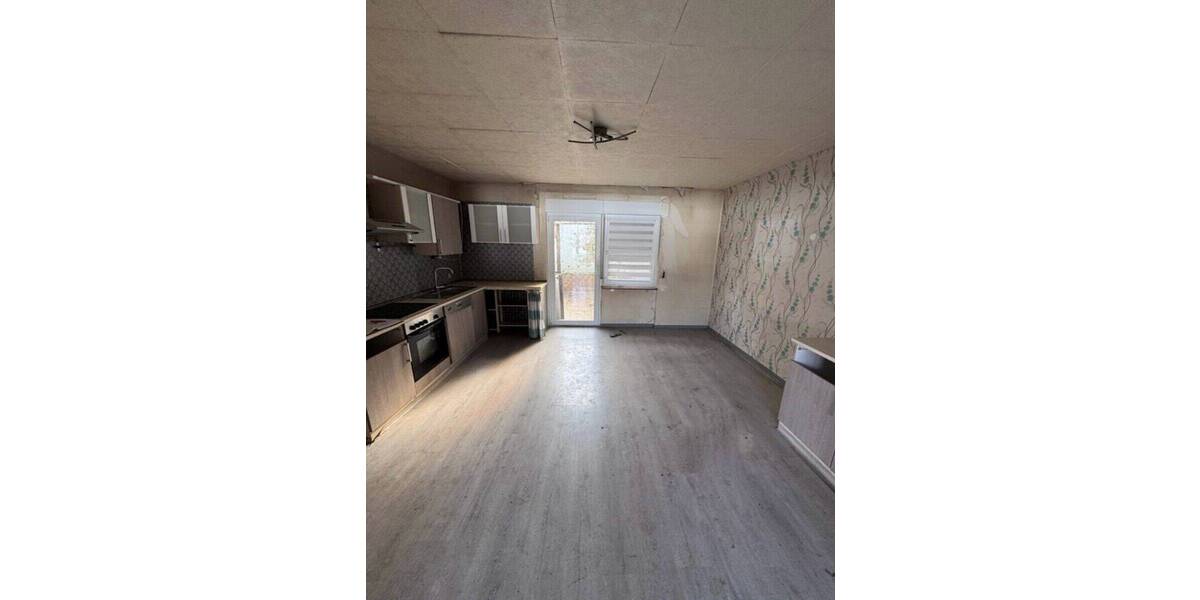 Einfamilienhaus Schmelz / Limbach Limbach - 4 Zimmer, 127 m&sup2;, 85.000&euro; | Angebot:25705075