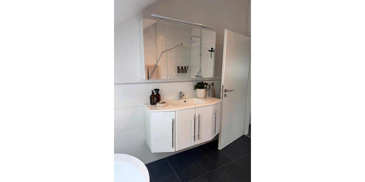 Einfamilienhaus Saarbrücken Malstatt - 4 Zimmer, 86 m&sup2;, 930&euro; | Angebot:26617435