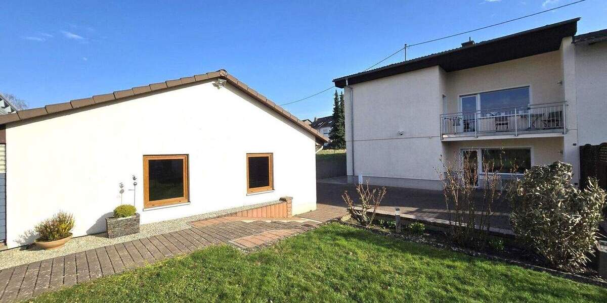 Doppelhaushälfte Schwalbach / Hülzweiler Hülzweiler - 5 Zimmer, 152 m&sup2;, 450.000&euro; | Angebot:25677427