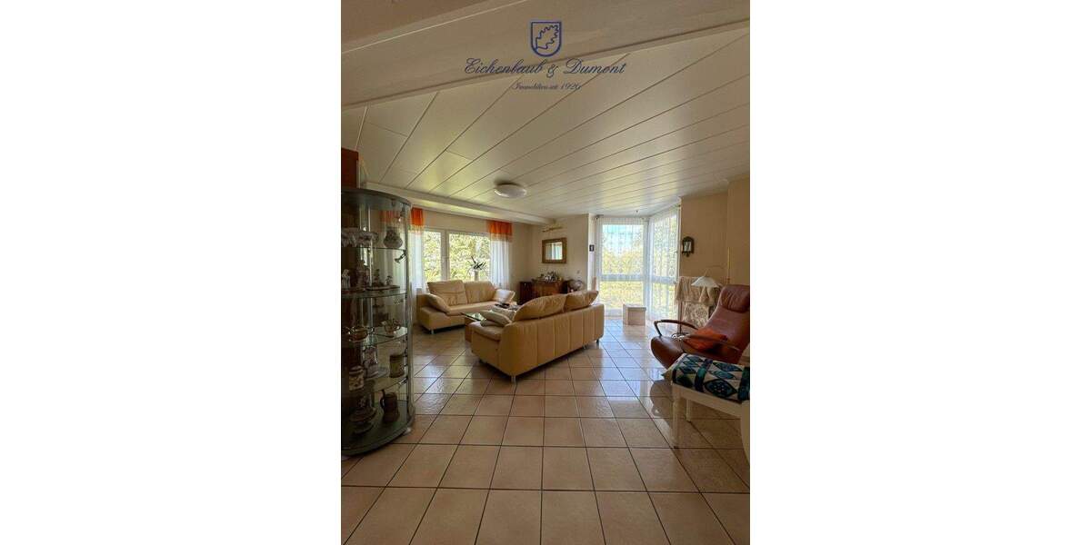 Mehrfamilienhaus, Wohnhaus Schwalbach - 8 Zimmer, 217 m&sup2;, 490.000&euro; | Angebot:25779317