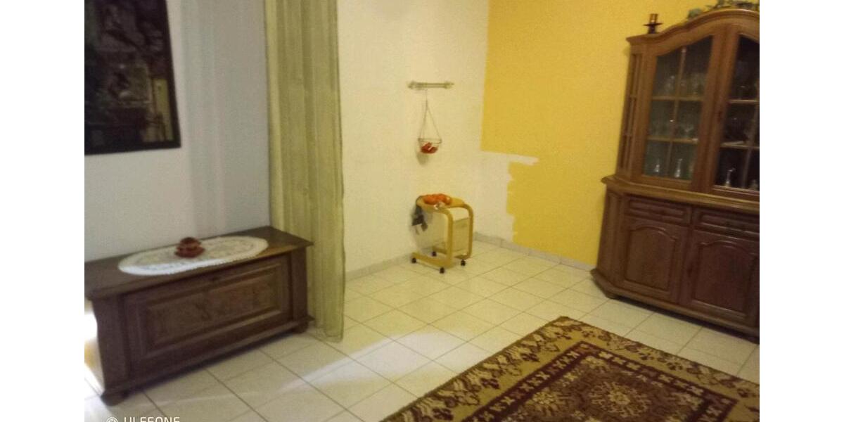 Reihenhaus Völklingen - 7 Zimmer, 140 m&sup2;, 360.000&euro; | Angebot:25457124