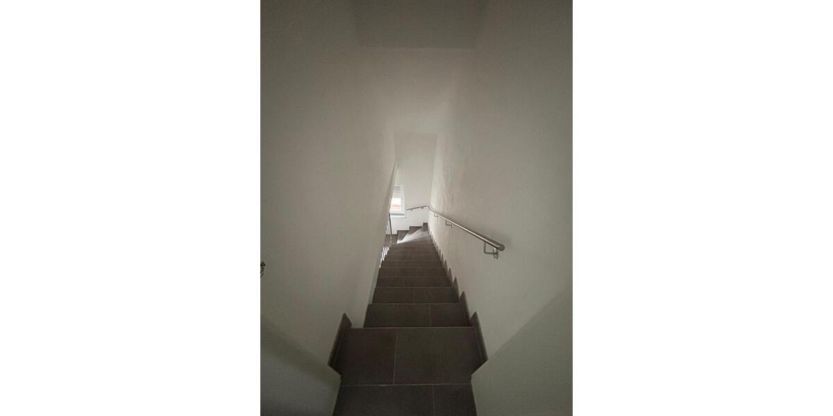 Etagenwohnung Saarwellingen - 2 Zimmer, 85 m&sup2;, 700&euro; | Angebot:26535304