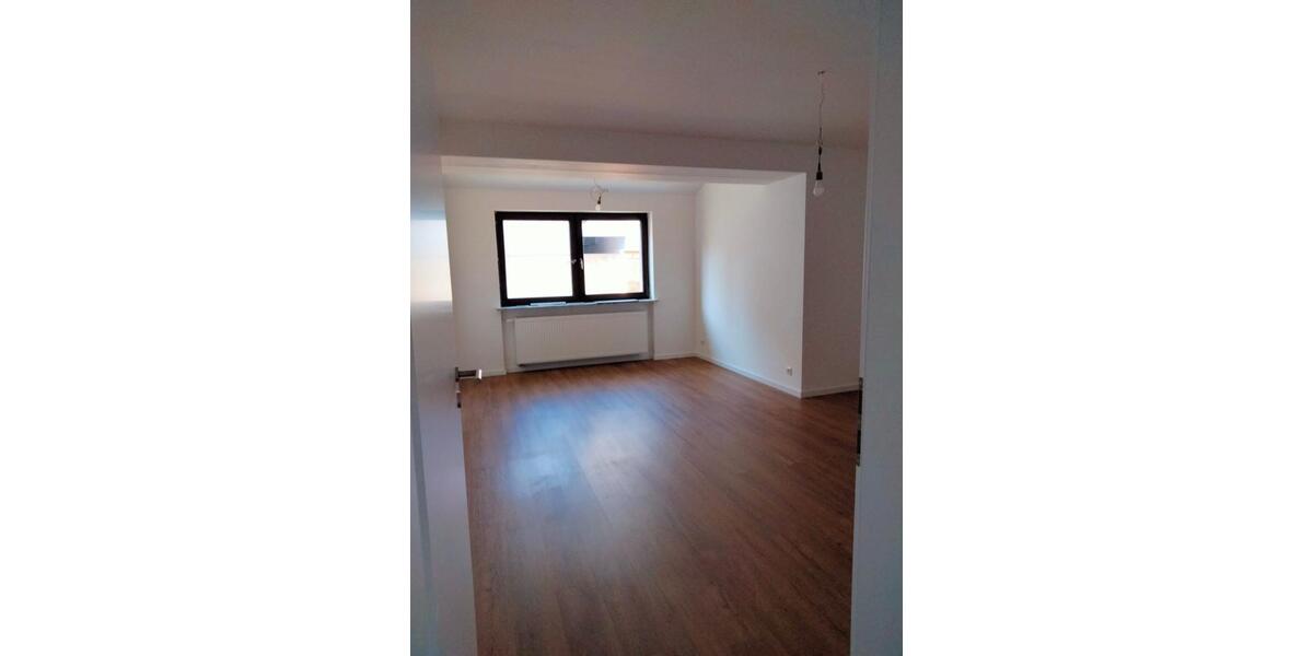 Erdgeschoßwohnung Ottweiler - 2.5 Zimmer, 84 m&sup2;, 620&euro; | Angebot:26563826