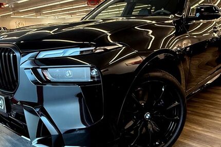 BMW X7 4.300 km 108.900 &euro; Schwalbach 66773