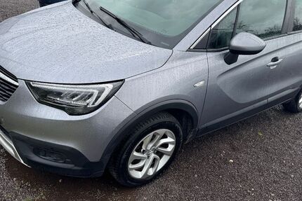 Opel Crossland (X) 102.000 km 9.949 &euro; Saarbrücken/Altenkessel 66126