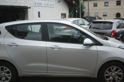 Hyundai i10 29.000 km 10.990 &euro; Saarbruecken 66119
