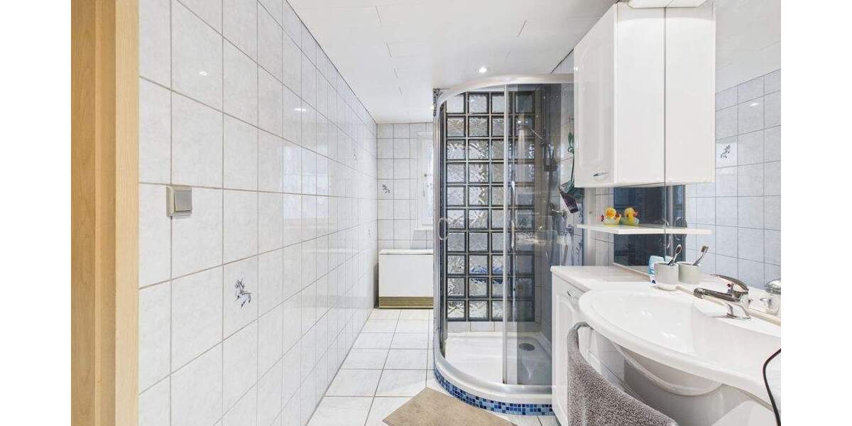 Einfamilienhaus Saarwellingen / Schwarzenholz Schwarzenholz - 4 Zimmer, 96 m&sup2;, 105.000&euro; | Angebot:25687884