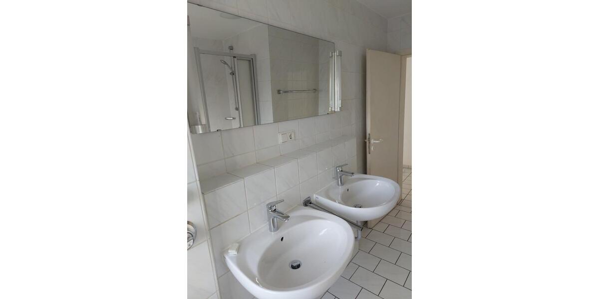 Etagenwohnung Kirkel - 3 Zimmer, 82 m&sup2;, 189.000&euro; | Angebot:26591648