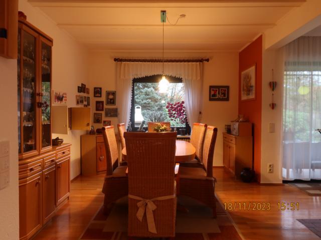 Bungalow, Bauhausstil, in bevorzugter uninaher Wohnlage - Einfamilienhaus Homburg | Angebot:20766295