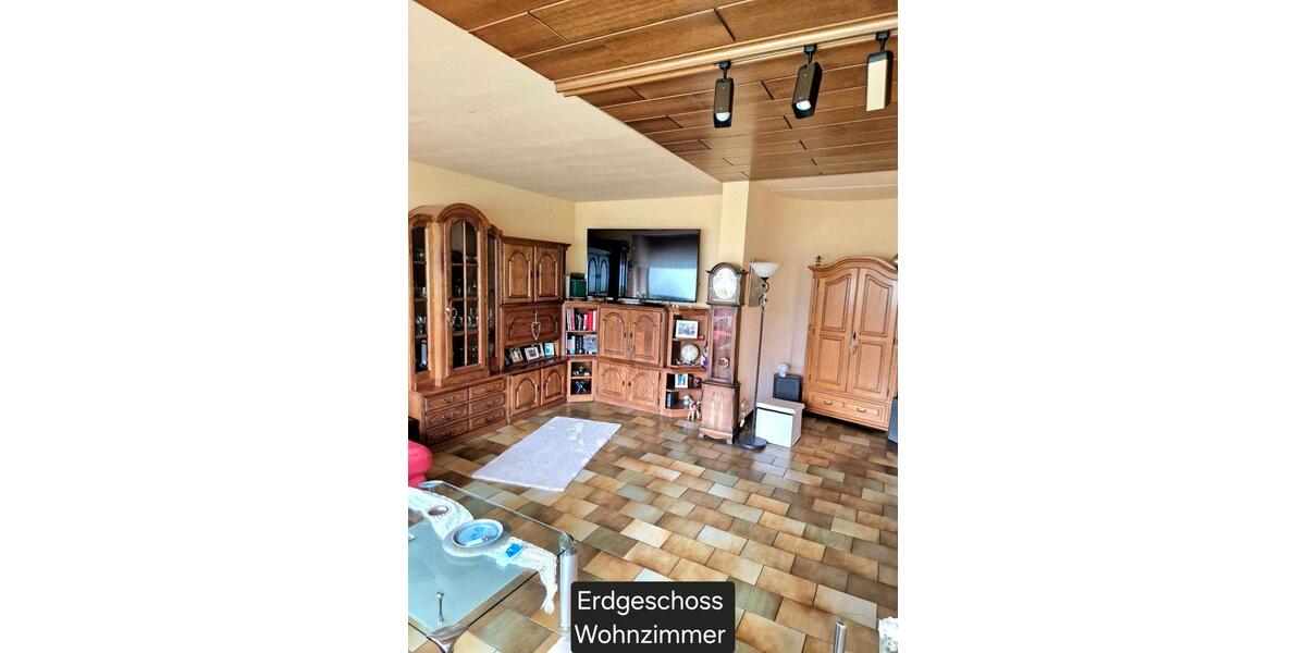 Einfamilienhaus Schmelz - 8 Zimmer, 210 m&sup2;, 273.000&euro; | Angebot:26605201