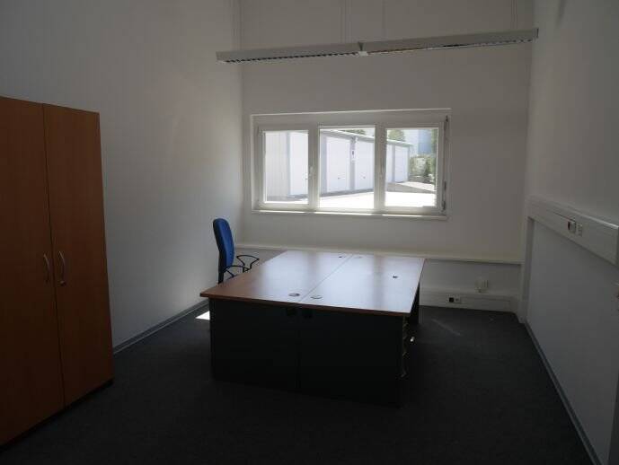 Gewerbeobjekt Saarbrücken Malstatt - 4 Zimmer, 160 m&sup2;, 1.250&euro; | Angebot:25666351