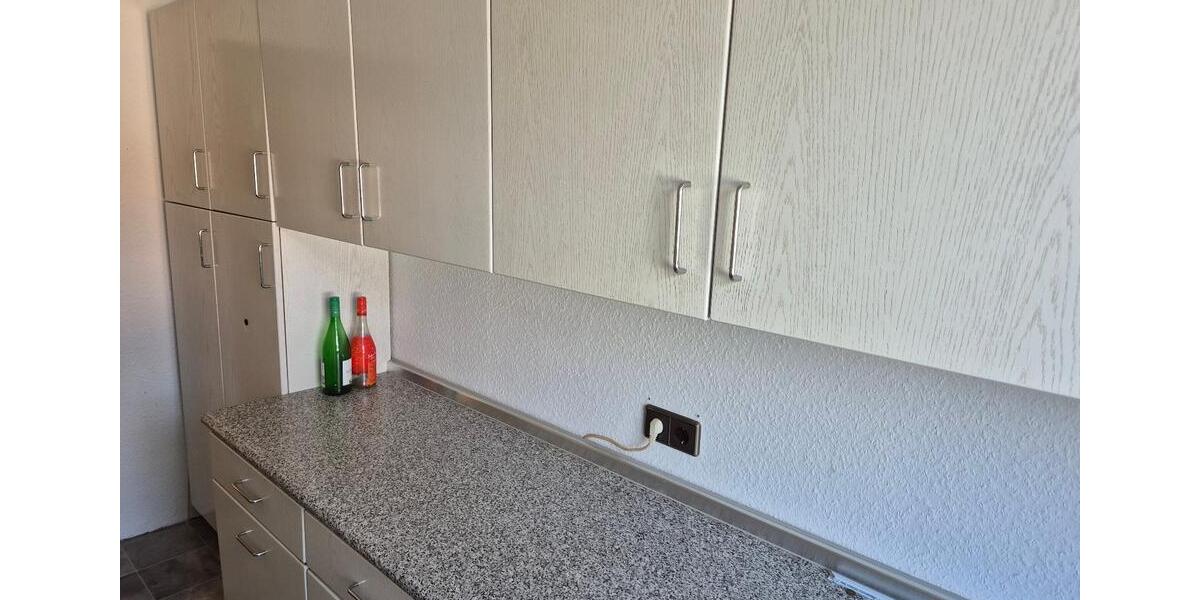 Etagenwohnung Saarbrücken West - 3 Zimmer, 70 m&sup2;, 600&euro; | Angebot:25294828