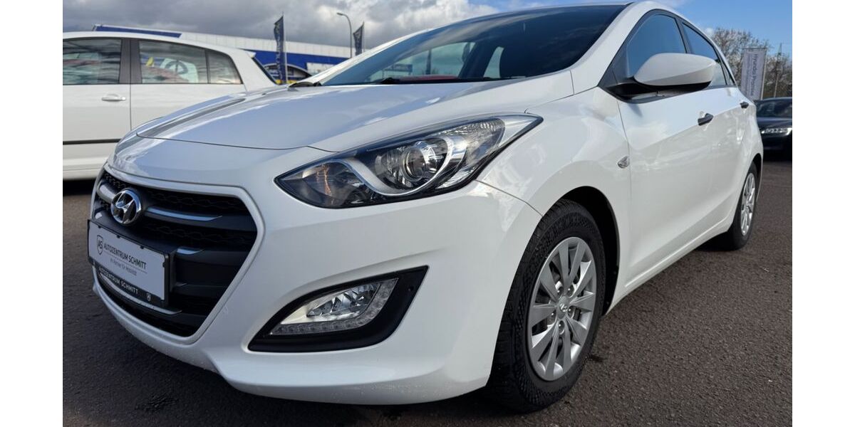 Hyundai i30 129.000 km 7.990 &euro; Lebach 66822