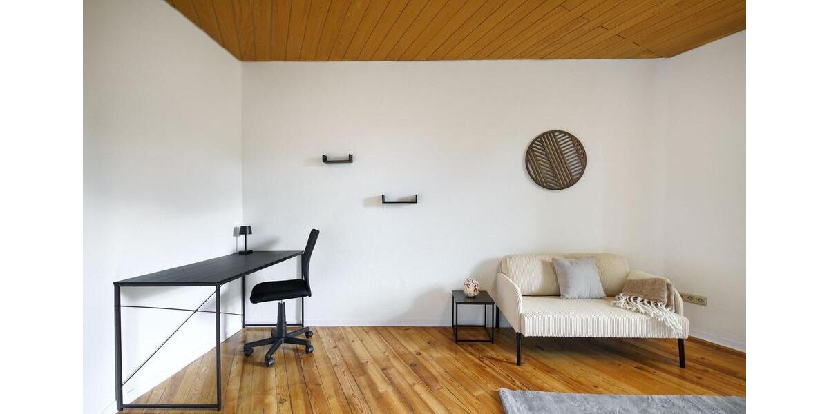 Etagenwohnung Saarbrücken Eschberg - 1 Zimmer, 50 m&sup2;, 69&euro; | Angebot:26417190