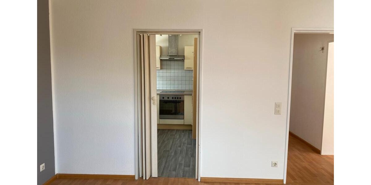 Etagenwohnung Heusweiler - 4 Zimmer, 86 m&sup2;, 700&euro; | Angebot:25944438