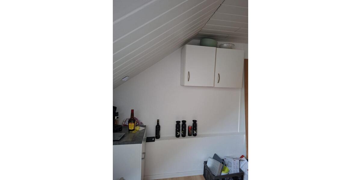 Dachgeschoßwohnung Saarbrücken West - 2 Zimmer, 50 m&sup2;, 450&euro; | Angebot:25719132