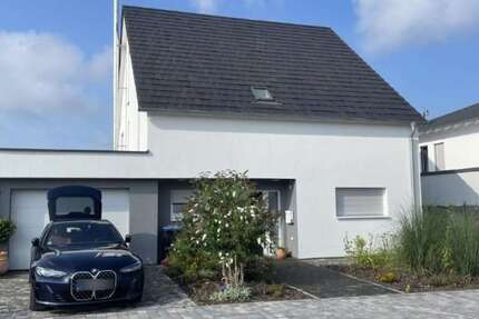 Haus Homburg - 7 Zimmer, 220 m&sup2;, 860.000&euro; | Angebot:25314081