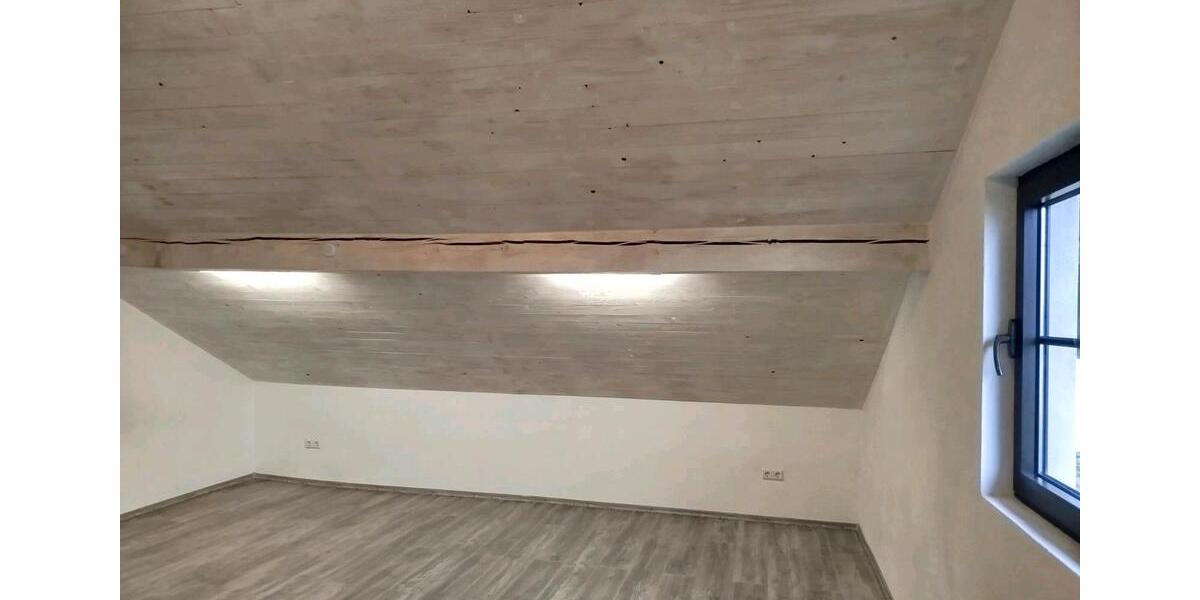 Dachgeschoßwohnung Blieskastel - 1 Zimmer, 65 m&sup2;, 750&euro; | Angebot:26630204